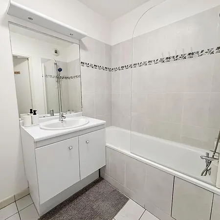 Apartment Fairyhome Parking Prive Proche Magny-le-Hongre